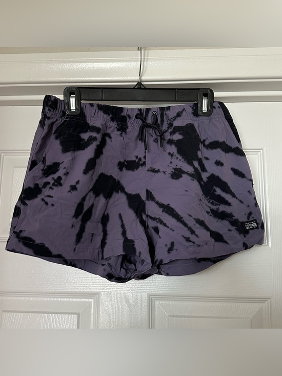 Mountain Hardwear Pants - Mountain Hardwear Purple and Black Tie-Dye Athletic Shorts